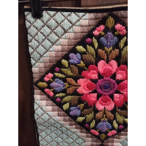 TAPESTRY Wall Hanging Bright Floral Pink BELL PULL 12 X 33 Cross Stitch No Back - Picture 9 of 12
